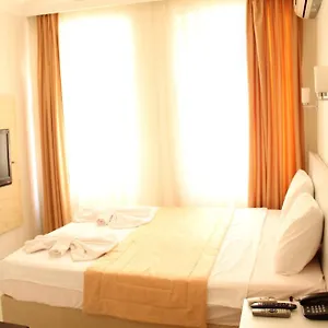 Taksim Square Hot Apartahotel Estambul